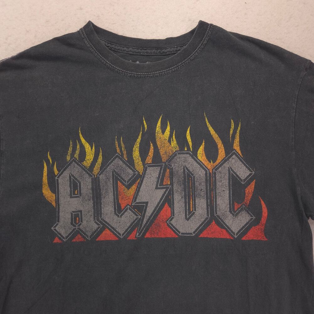 ACDC Band Crew Neck Short Sleeve Graphic T Shirt Mens Size Medium M Gray
